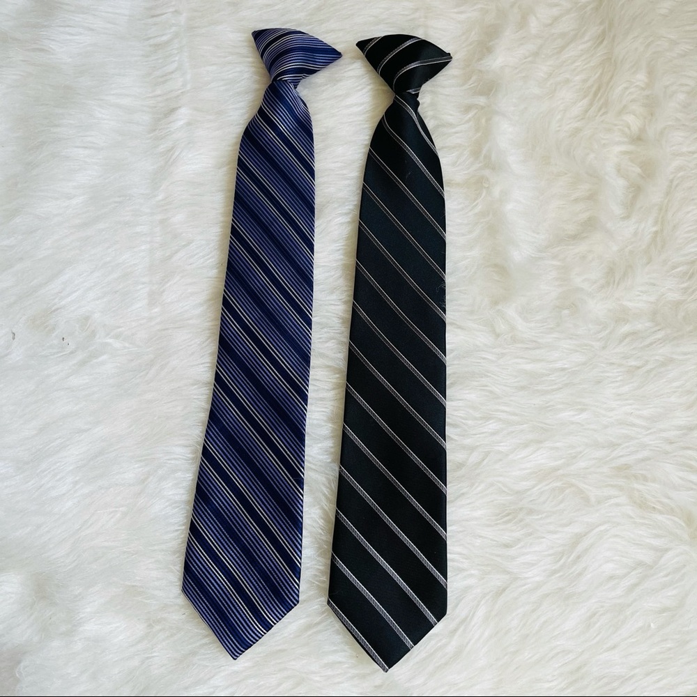 2 Pc Michael kors Boys Clip-on Ties EUC